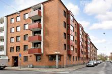 Brf Ulla 3, ombyggnad av f.d. förskola till 3st lägenheter på Tärningholmsgatan 5 A-B i Malmö. Brf Ulla 3, ombyggnad av f.d. förskola till 3st lägenheter på Tärningholmsgatan 5 A-B i Malmö.